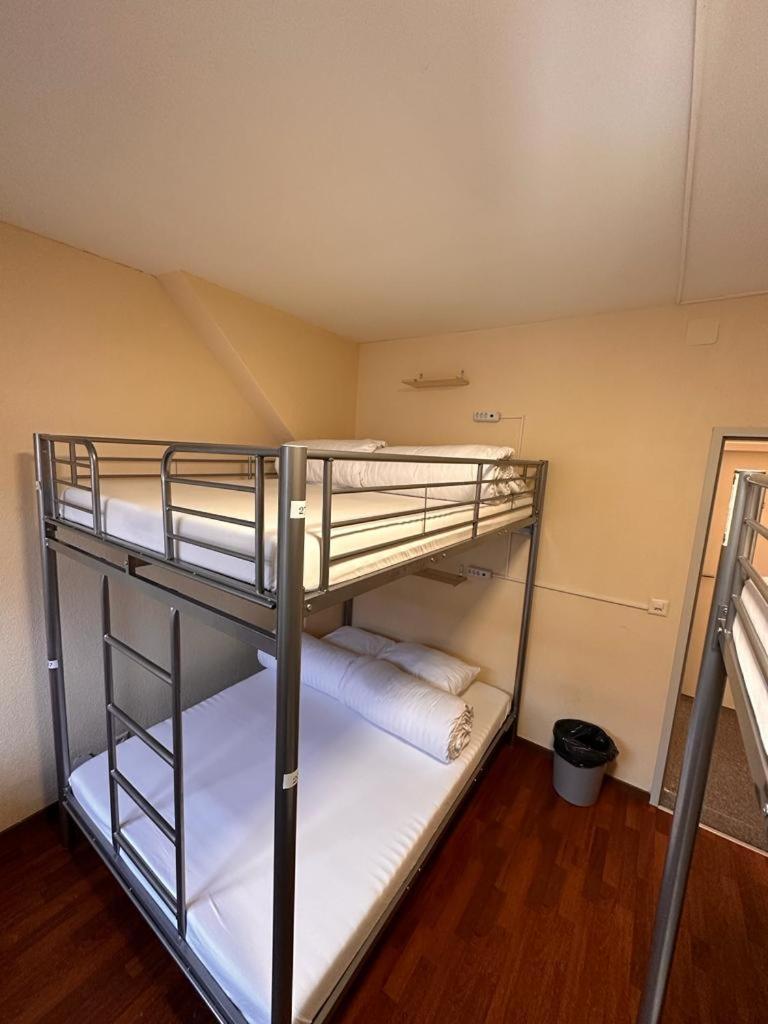Stay2Night City Center Hostel Ζυρίχη Εξωτερικό φωτογραφία